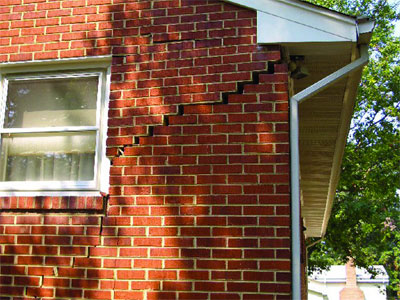 Cracking of Wall